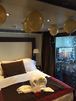 Penthouse suite decorated for Anniversary