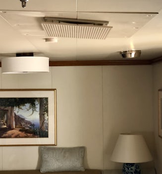 Ceiling vent in lounge 