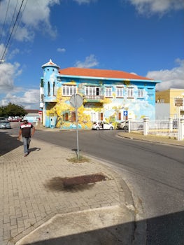 Artist mural on building in Curacao