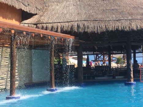Costa Maya, Mexico Swim Up Bar.