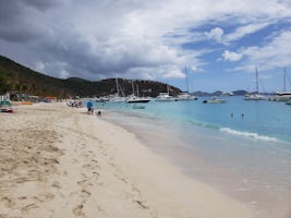 The beach in front of the Soggy Dollar on Jost Van Dyke.