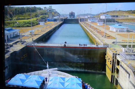Entering lock 1 of Aqua Clara lock at about 7:00 a.m. on day 5 of NCL Bliss