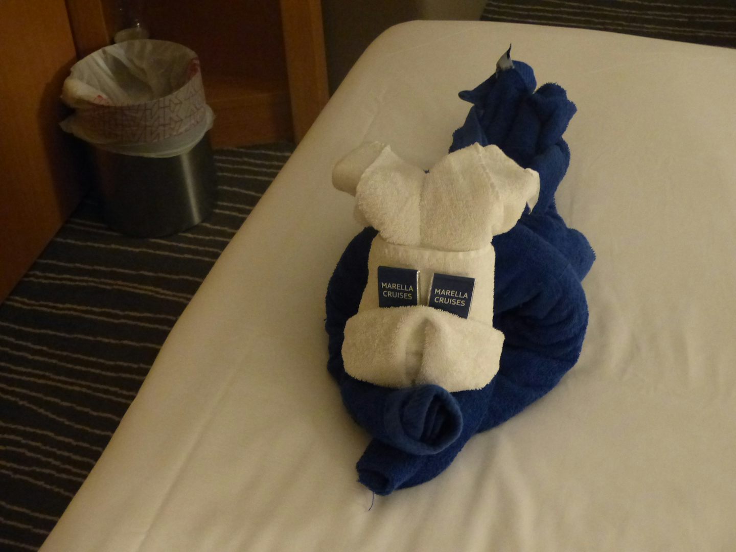 The obligatory towel animal to enlighten your evening!