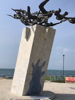 Seaside sculpture 