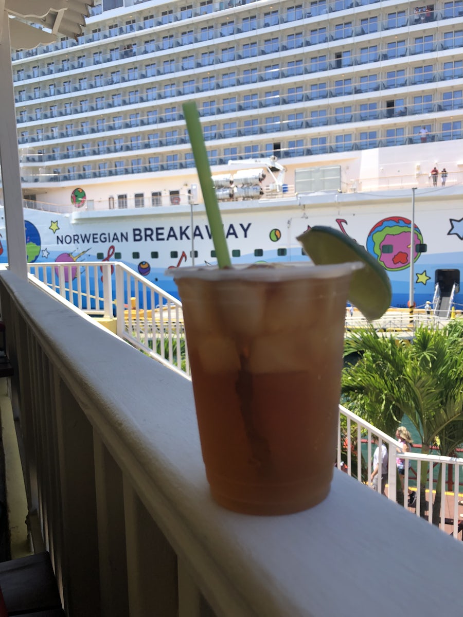 Drinks on Roatan with views of the ship! 