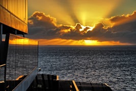 Another sunny sunrise over the South Pacific as Carnival Spirit takes us to