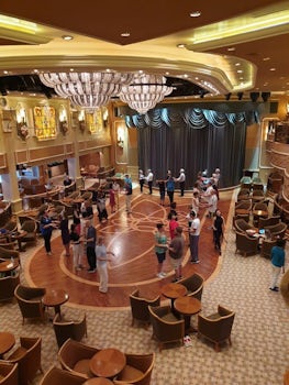 Jive dance lesson in the Queens Room just before 6pm dinner