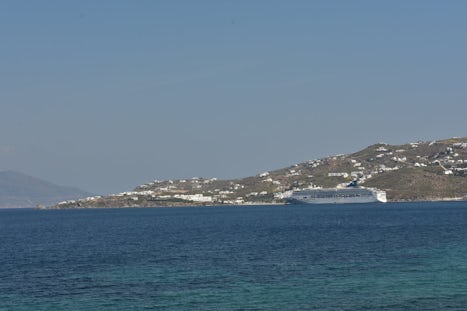 The ship docked in Mykonos