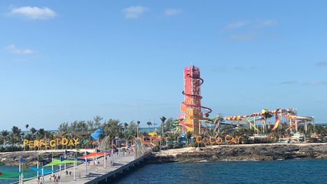 This is a picture of Perfect Day @ CocoCay from the ship