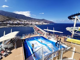 Aft of the ship from the Skypad looking on the Flowrider