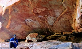 Worrarra peoples cave art.
