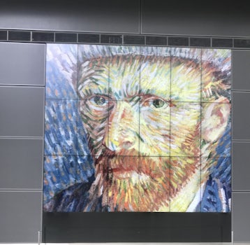 No photos allowed in the Ban Gogh Museum of any artwork except for these fu