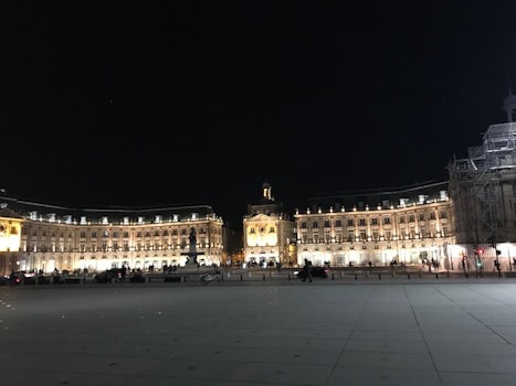 Entering Bordeaux @ night