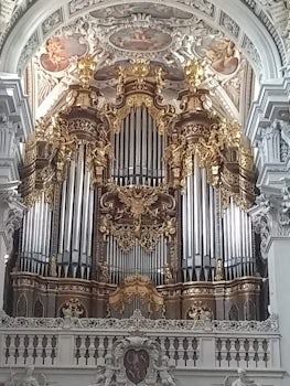 The grand pipe organ at St. Stephan&#39;s Cathedral, Passau, Germany