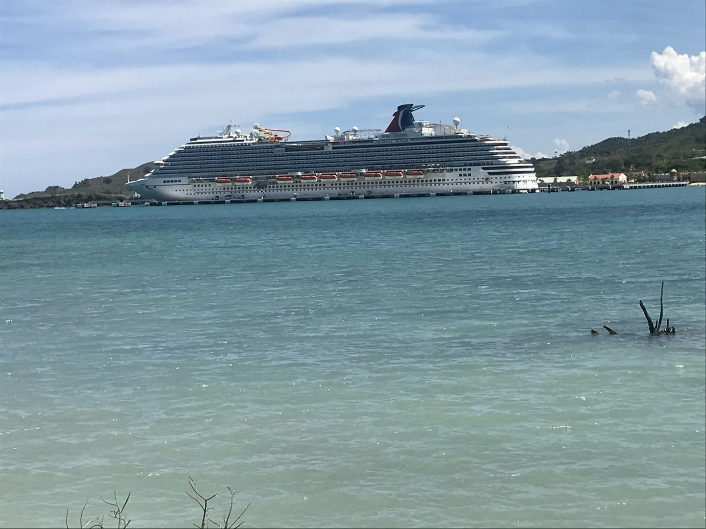 Cruise ship from amber cove
