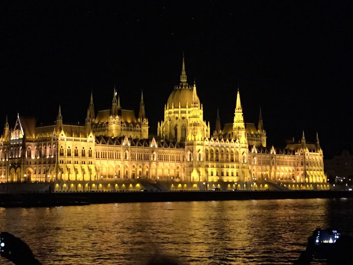 Night arrival in Budapest, parliament building