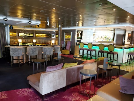 one of the lounges, Veendam