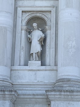 Venice statue
