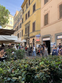 Cafe in Rome