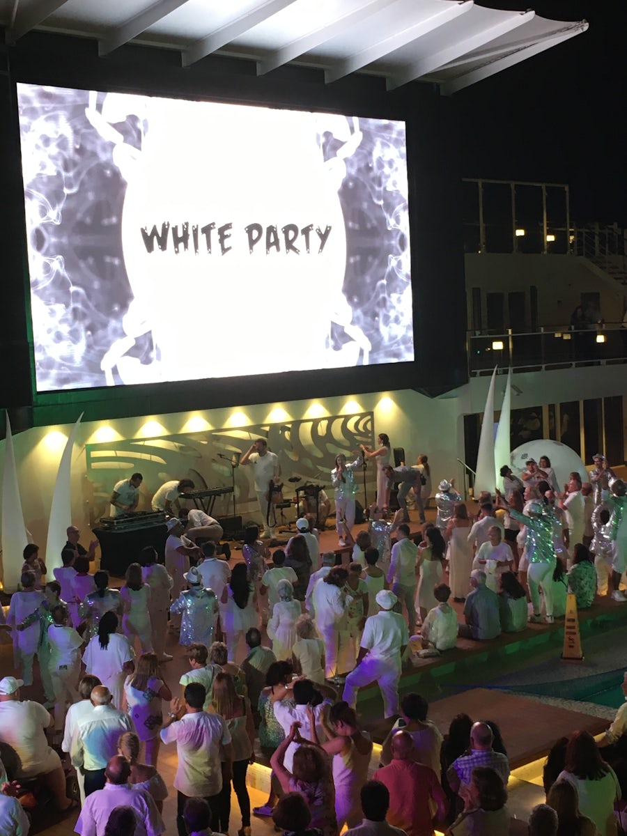 White Party at Atmosphere Pool Deck