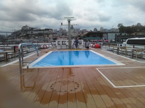 The pool on the sundeck