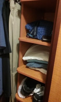 Storage in middle of closet