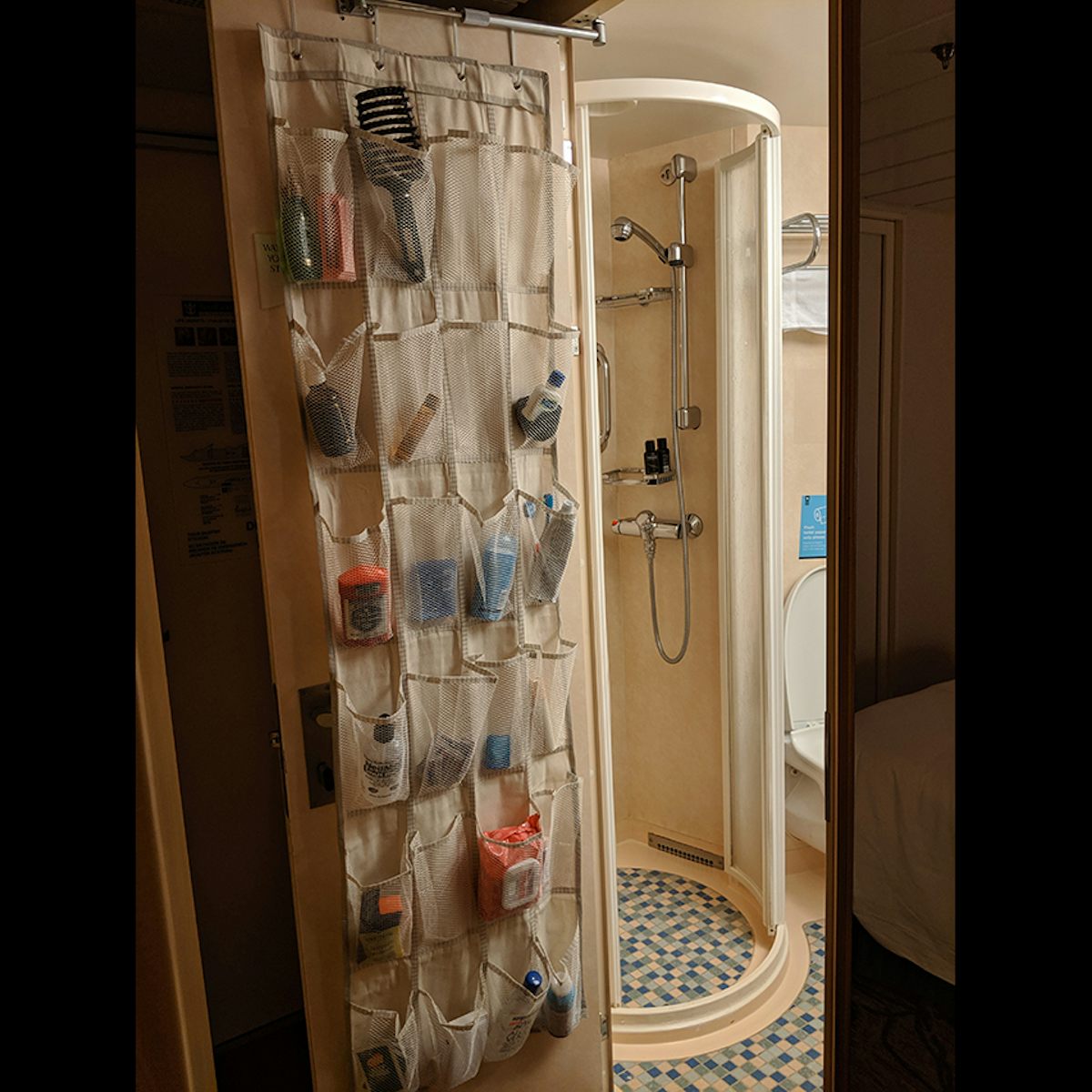 This is a photo of the shower in cabin 7076. We were very pleased with the 