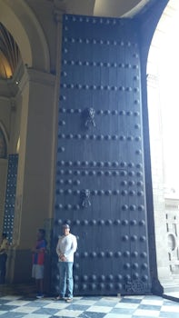 Standing next to the front door of this Cathedral.... the scale is off the 