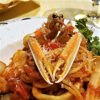Peek-a-Boo from a crusty crustacean on our Sabatinis appetizer.