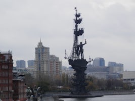 A Re-purposed giant sculpture (Moscow River) - It was originally supposed t