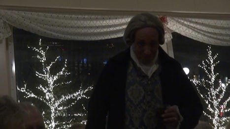 George Washington visits the lounge