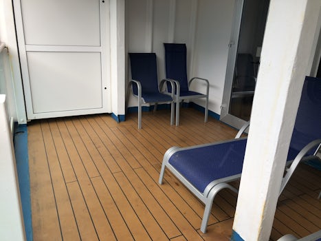 Grand Suite Extended Balcony  cabin U90