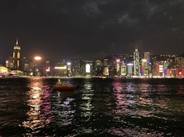 Hong Kong at night. One of the worlds greatest sights. Amazing!