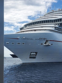 Carnival Horizon ship
