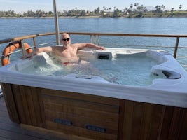 Enjoying the hot tub on our private deck.  What more can I say?  Did Julius