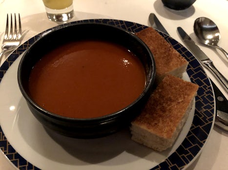 Cagneys Tomato Soup and grilled cheese appetizer