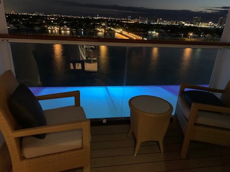 2 bedroom Haven on the Pearl 14006, balcony at night 
