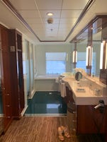 Haven 2 bedroom 14006-master bathroom 