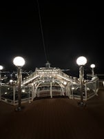 Top deck 