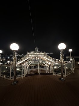 Top deck 