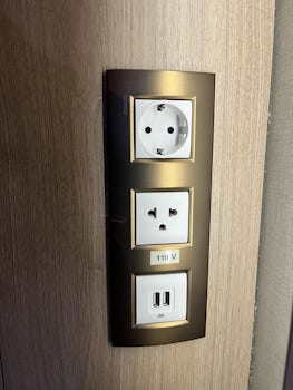 Electric Outlets in the Cabin