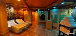 Another look inside the thermal spa. 