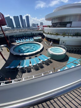 Another pool on the Scarlet Lady