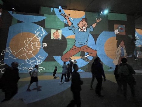 The most amazing art experience projected inside a former quarry. 
