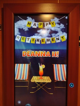 One of the portal screens near one of the elevators that popped up with a Happy Retirement greetings when I walked by 