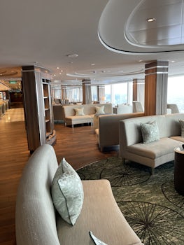 The lounge area on the observation deck.