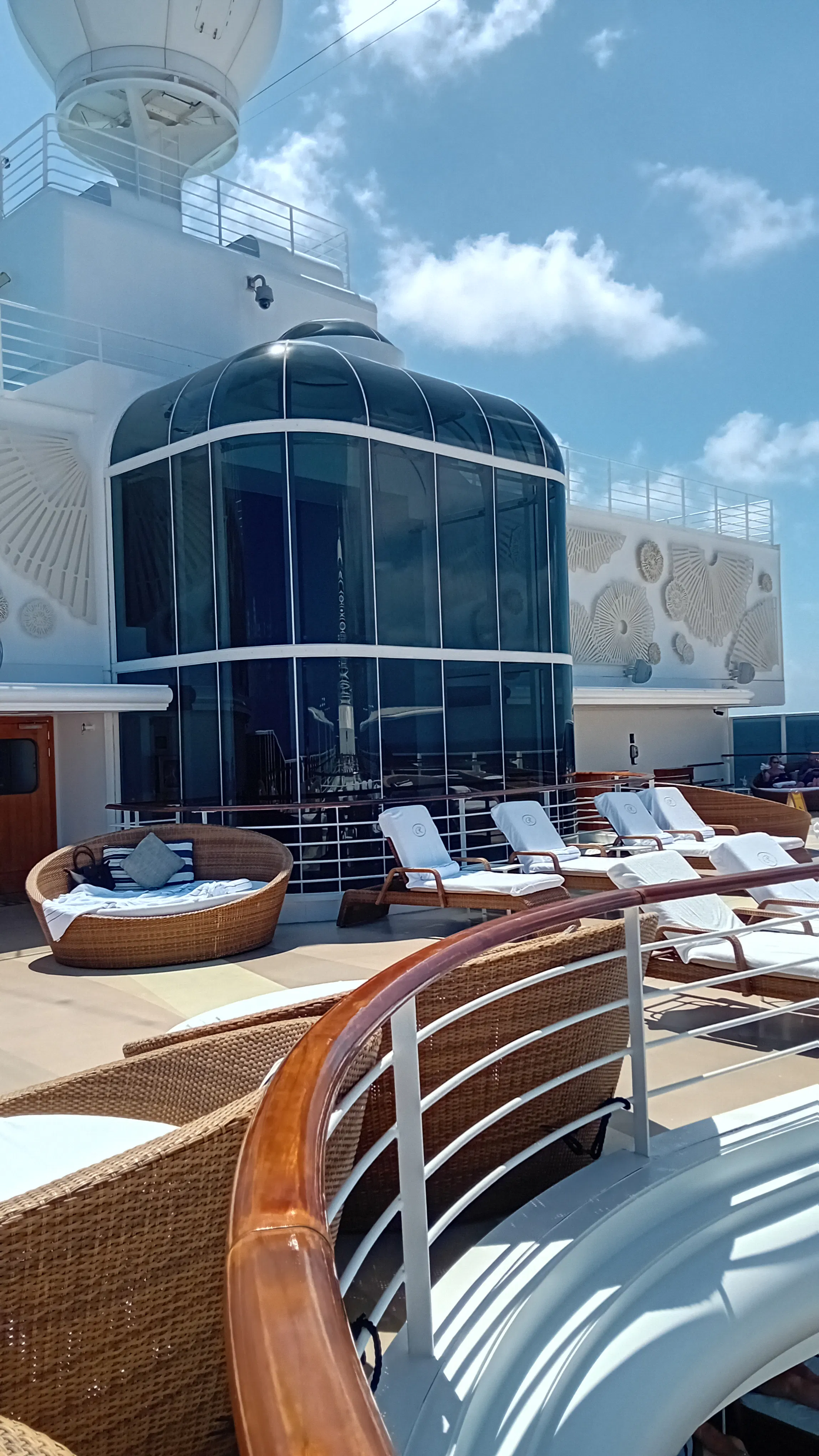 Seven Seas Splendor Canada & New England Reviews | Cruise Critic