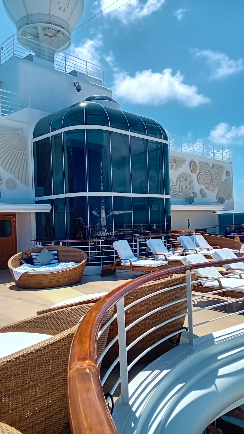 Seven Seas Splendor Canada & New England Reviews | Cruise Critic