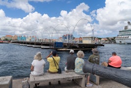Queen Emma Pontoon Bridge -Willemstad