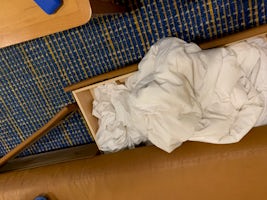 Dirty sheets from previous passenger